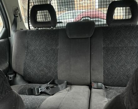 Красный Опель Фронтера, объемом двигателя 2.2 л и пробегом 288 тыс. км за 2899 $, фото 8 на Automoto.ua