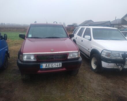 Красный Опель Фронтера, объемом двигателя 0 л и пробегом 400 тыс. км за 2400 $, фото 1 на Automoto.ua