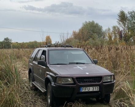Опель Фронтера 1994 в Полтаве на Automoto.ua Красный Опель Фронтера, объемом двигателя 2.3 л и пробегом 352 тыс. км за 3000 $, фото 1 на Automoto.ua
