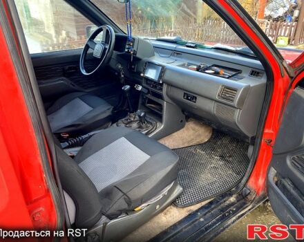 Красный Опель Фронтера, объемом двигателя 2.3 л и пробегом 0 тыс. км за 3700 $, фото 1 на Automoto.ua