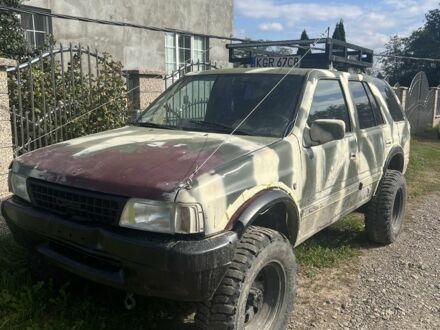 Красный Опель Фронтера, объемом двигателя 2.8 л и пробегом 220 тыс. км за 2600 $, фото 1 на Automoto.ua