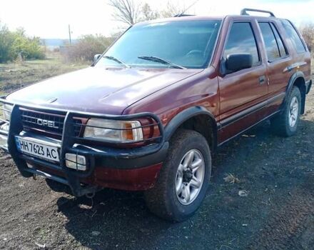 Красный Опель Фронтера, объемом двигателя 2.2 л и пробегом 280 тыс. км за 3370 $, фото 1 на Automoto.ua