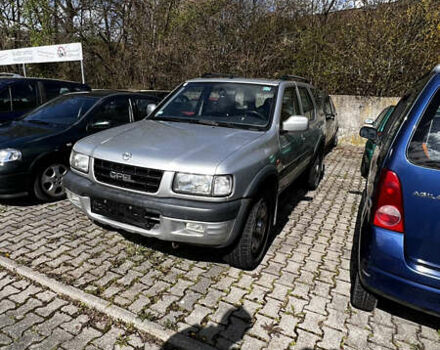 Опель Фронтера, об'ємом двигуна 2.2 л та пробігом 100 тис. км за 4200 $, фото 1 на Automoto.ua