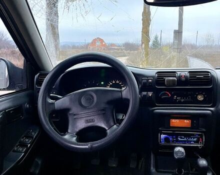 Опель Фронтера, об'ємом двигуна 2.2 л та пробігом 270 тис. км за 2500 $, фото 10 на Automoto.ua