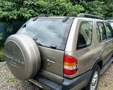 Серый Опель Фронтера, объемом двигателя 3.2 л и пробегом 355 тыс. км за 5500 $, фото 2 на Automoto.ua