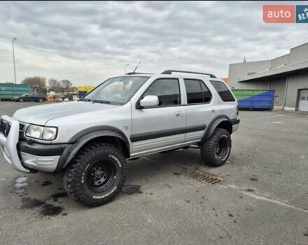 Серый Опель Фронтера, объемом двигателя 2.2 л и пробегом 220 тыс. км за 1900 $, фото 3 на Automoto.ua