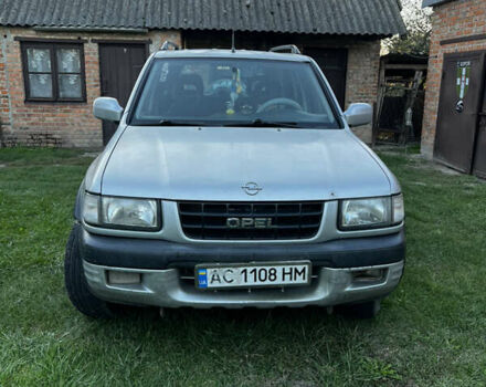 Серый Опель Фронтера, объемом двигателя 2.17 л и пробегом 186 тыс. км за 4900 $, фото 1 на Automoto.ua