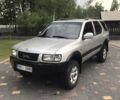 Серый Опель Фронтера, объемом двигателя 2.2 л и пробегом 370 тыс. км за 2000 $, фото 1 на Automoto.ua