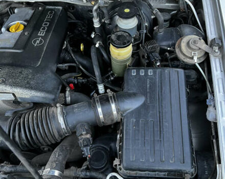 Серый Опель Фронтера, объемом двигателя 2.17 л и пробегом 186 тыс. км за 4900 $, фото 49 на Automoto.ua