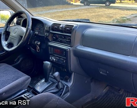 Сірий Опель Фронтера, об'ємом двигуна 2.2 л та пробігом 257 тис. км за 3800 $, фото 6 на Automoto.ua