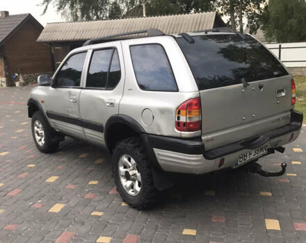 Серый Опель Фронтера, объемом двигателя 2.2 л и пробегом 370 тыс. км за 2000 $, фото 3 на Automoto.ua