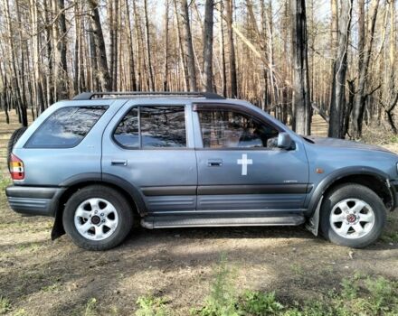 Серый Опель Фронтера, объемом двигателя 2 л и пробегом 397 тыс. км за 3000 $, фото 7 на Automoto.ua