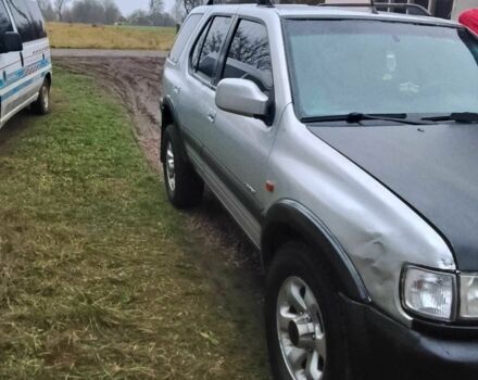 Серый Опель Фронтера, объемом двигателя 2.2 л и пробегом 235 тыс. км за 3500 $, фото 1 на Automoto.ua