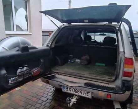 Сірий Опель Фронтера, об'ємом двигуна 2.17 л та пробігом 305 тис. км за 5500 $, фото 4 на Automoto.ua