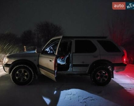 Сірий Опель Фронтера, об'ємом двигуна 2.17 л та пробігом 305 тис. км за 5500 $, фото 20 на Automoto.ua