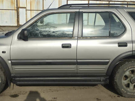 Сірий Опель Фронтера, об'ємом двигуна 0 л та пробігом 1 тис. км за 5000 $, фото 1 на Automoto.ua