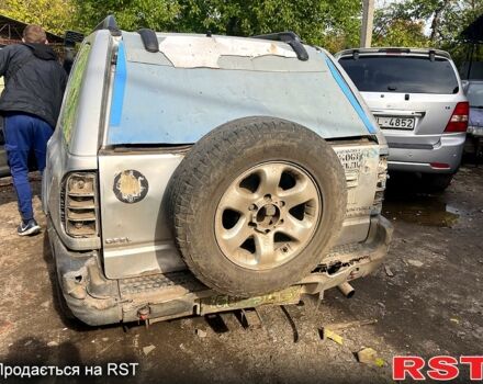 Серый Опель Фронтера, объемом двигателя 2.2 л и пробегом 500 тыс. км за 1500 $, фото 3 на Automoto.ua