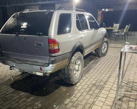 Серый Опель Фронтера, объемом двигателя 0 л и пробегом 100 тыс. км за 3400 $, фото 3 на Automoto.ua