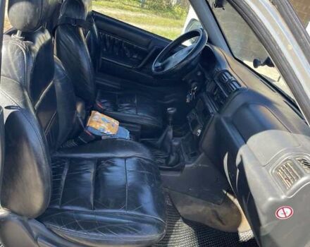 Сірий Опель Фронтера, об'ємом двигуна 2.17 л та пробігом 400 тис. км за 3000 $, фото 4 на Automoto.ua