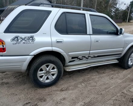 Серый Опель Фронтера, объемом двигателя 2 л и пробегом 308 тыс. км за 7000 $, фото 2 на Automoto.ua