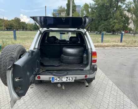 Серый Опель Фронтера, объемом двигателя 2.2 л и пробегом 230 тыс. км за 3250 $, фото 8 на Automoto.ua