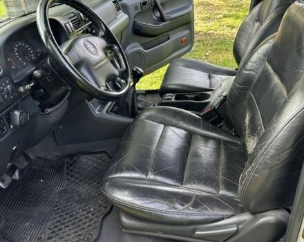 Серый Опель Фронтера, объемом двигателя 2.2 л и пробегом 283 тыс. км за 2000 $, фото 4 на Automoto.ua