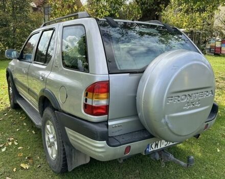 Серый Опель Фронтера, объемом двигателя 2.2 л и пробегом 283 тыс. км за 2000 $, фото 2 на Automoto.ua