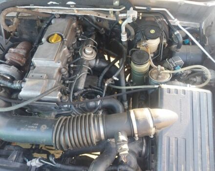 Серый Опель Фронтера, объемом двигателя 2.2 л и пробегом 336 тыс. км за 3799 $, фото 5 на Automoto.ua