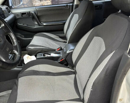 Сірий Опель Фронтера, об'ємом двигуна 2.2 л та пробігом 399 тис. км за 6500 $, фото 12 на Automoto.ua