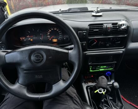 Сірий Опель Фронтера, об'ємом двигуна 2.2 л та пробігом 3 тис. км за 5500 $, фото 21 на Automoto.ua