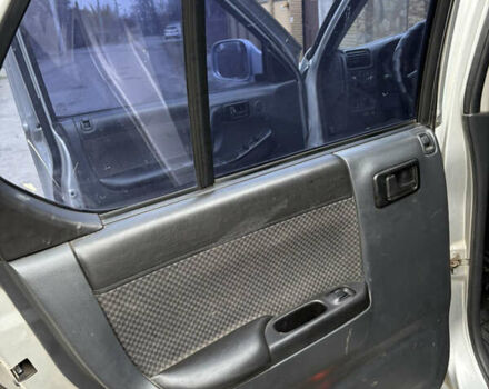 Сірий Опель Фронтера, об'ємом двигуна 2.2 л та пробігом 399 тис. км за 6500 $, фото 13 на Automoto.ua
