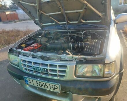 Серый Опель Фронтера, объемом двигателя 2.2 л и пробегом 336 тыс. км за 3799 $, фото 8 на Automoto.ua