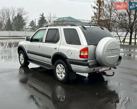 Серый Опель Фронтера, объемом двигателя 2.8 л и пробегом 260 тыс. км за 3850 $, фото 6 на Automoto.ua