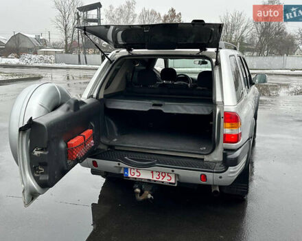 Серый Опель Фронтера, объемом двигателя 2.8 л и пробегом 260 тыс. км за 3850 $, фото 7 на Automoto.ua