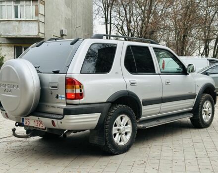 Серый Опель Фронтера, объемом двигателя 2.2 л и пробегом 260 тыс. км за 3600 $, фото 5 на Automoto.ua