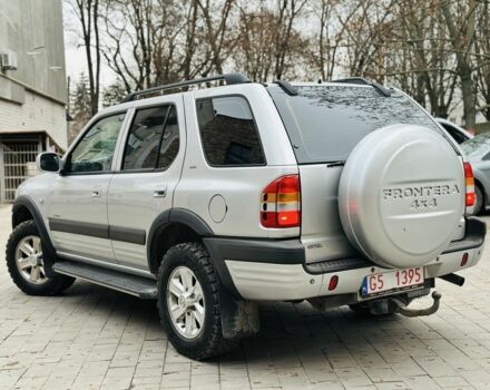 Серый Опель Фронтера, объемом двигателя 2.2 л и пробегом 260 тыс. км за 3600 $, фото 4 на Automoto.ua