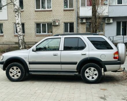 Серый Опель Фронтера, объемом двигателя 2.2 л и пробегом 260 тыс. км за 3600 $, фото 2 на Automoto.ua