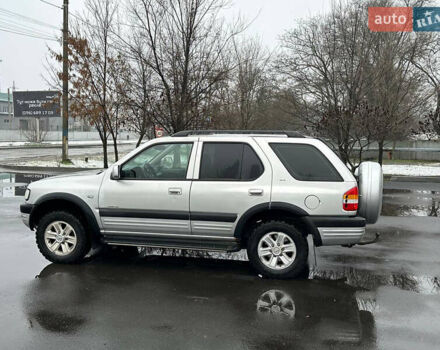 Серый Опель Фронтера, объемом двигателя 2.8 л и пробегом 260 тыс. км за 3850 $, фото 5 на Automoto.ua