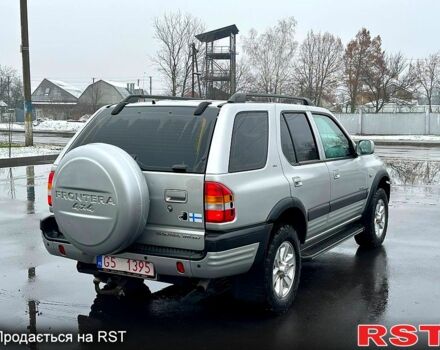 Серый Опель Фронтера, объемом двигателя 2.8 л и пробегом 260 тыс. км за 3850 $, фото 3 на Automoto.ua