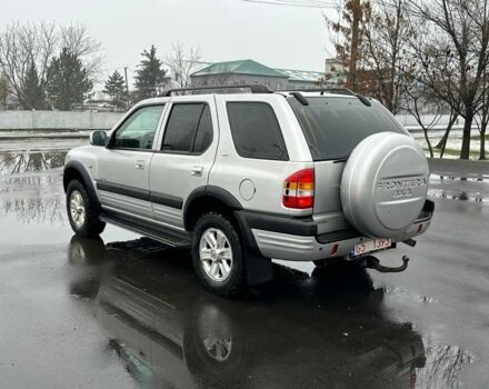 Серый Опель Фронтера, объемом двигателя 2.2 л и пробегом 260 тыс. км за 3850 $, фото 6 на Automoto.ua