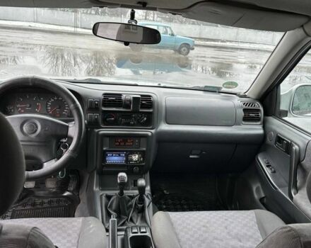 Серый Опель Фронтера, объемом двигателя 2.2 л и пробегом 260 тыс. км за 3850 $, фото 9 на Automoto.ua