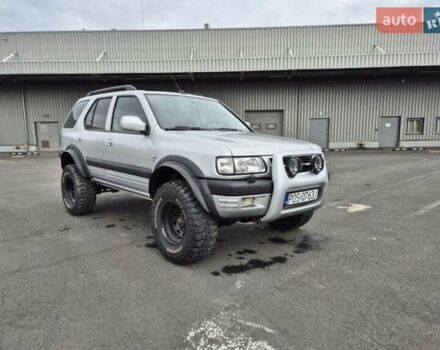 Серый Опель Фронтера, объемом двигателя 2.2 л и пробегом 220 тыс. км за 1900 $, фото 1 на Automoto.ua
