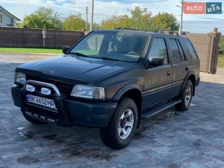 Сірий Опель Фронтера, об'ємом двигуна 2.41 л та пробігом 290 тис. км за 3850 $, фото 1 на Automoto.ua