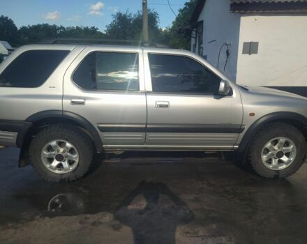 Сірий Опель Фронтера, об'ємом двигуна 2.2 л та пробігом 221 тис. км за 4500 $, фото 1 на Automoto.ua