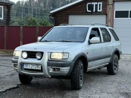 Опель Фронтера 2000 в Межгорье на Automoto.ua Серый Опель Фронтера, объемом двигателя 2.2 л и пробегом 265 тыс. км за 4000 $, фото 1 на Automoto.ua