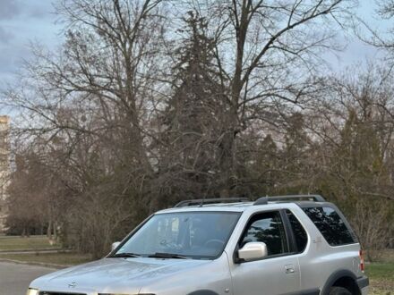 Сірий Опель Фронтера, об'ємом двигуна 2.2 л та пробігом 152 тис. км за 2600 $, фото 1 на Automoto.ua