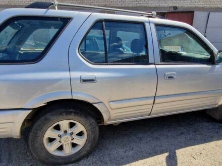 Серый Опель Фронтера, объемом двигателя 0 л и пробегом 200 тыс. км за 1000 $, фото 1 на Automoto.ua