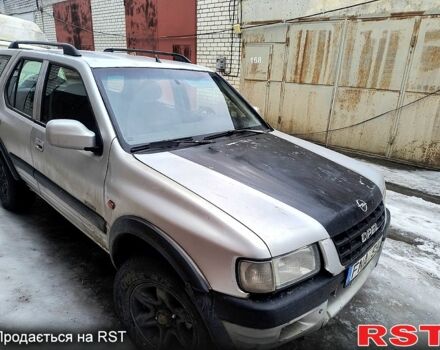 Сірий Опель Фронтера, об'ємом двигуна 2.2 л та пробігом 222 тис. км за 2000 $, фото 1 на Automoto.ua