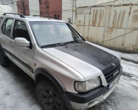 Серый Опель Фронтера, объемом двигателя 2.2 л и пробегом 222 тыс. км за 2000 $, фото 1 на Automoto.ua