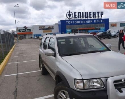 Серый Опель Фронтера, объемом двигателя 2.2 л и пробегом 280 тыс. км за 2800 $, фото 1 на Automoto.ua